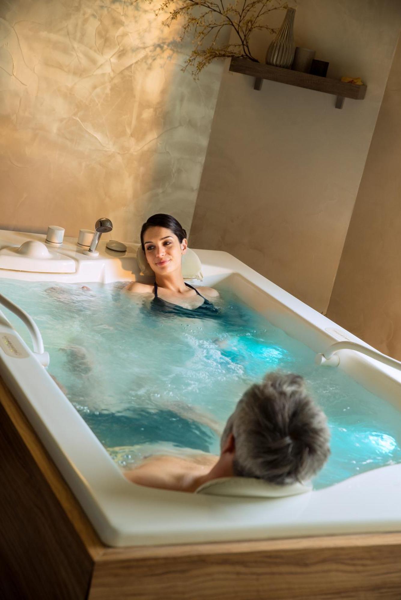 Residences Valdys Thalasso & Spa De Rockroum Роскоф Екстериор снимка